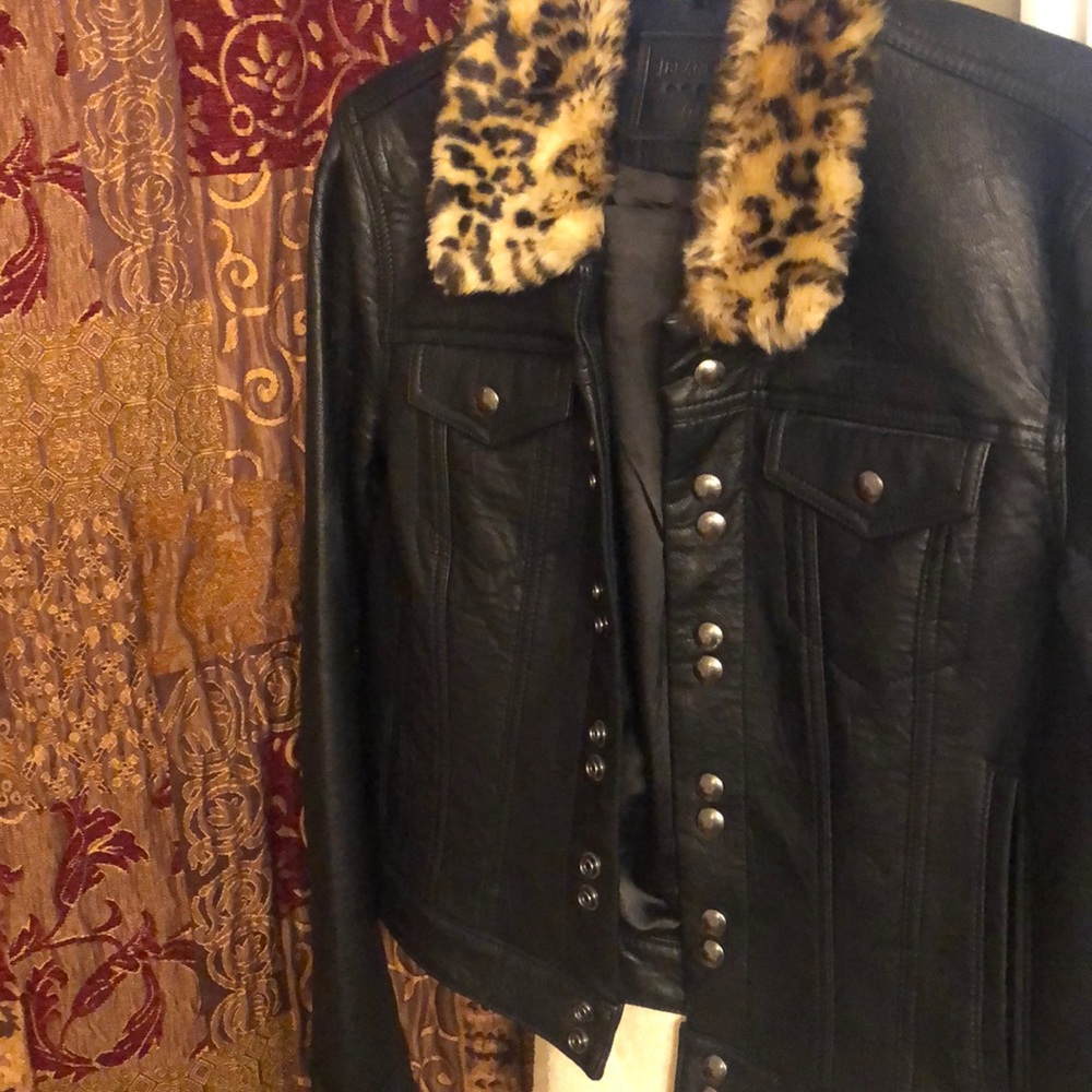 Leather Jacket - Picture 6 of 6